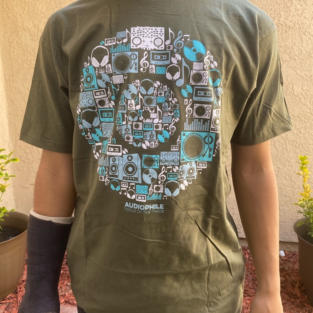 101 Apparel T-shirt